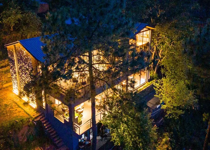 Saffronstays The Hill Abode Kasauli